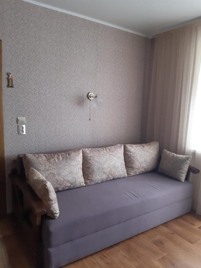 Ferienwohnung Однокімнатна Schepetiwka Exterior foto