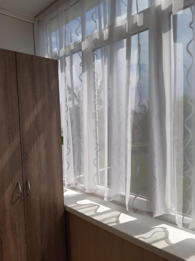 Ferienwohnung Однокімнатна Schepetiwka Exterior foto